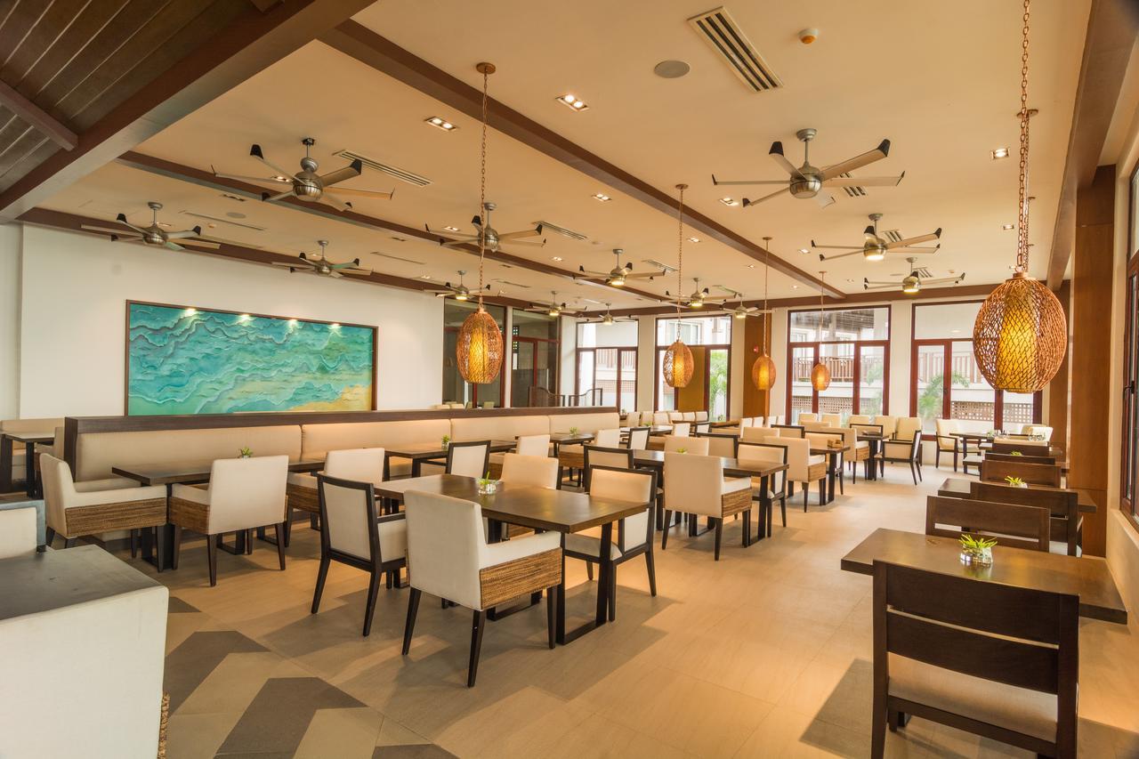 Acea Subic Beach Resort Exterior foto